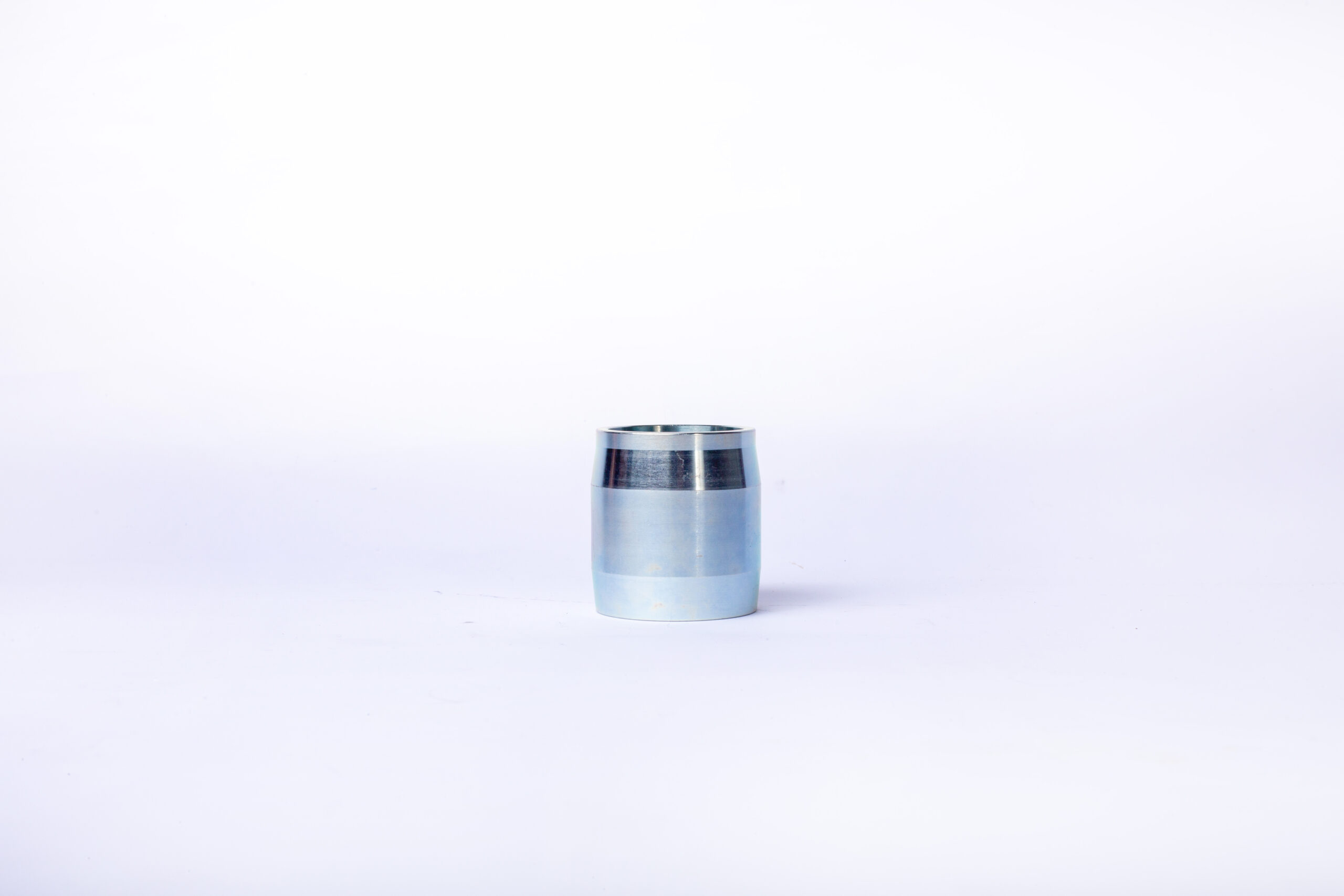 How does the speed of the extrusion process affect the quality of the final product?