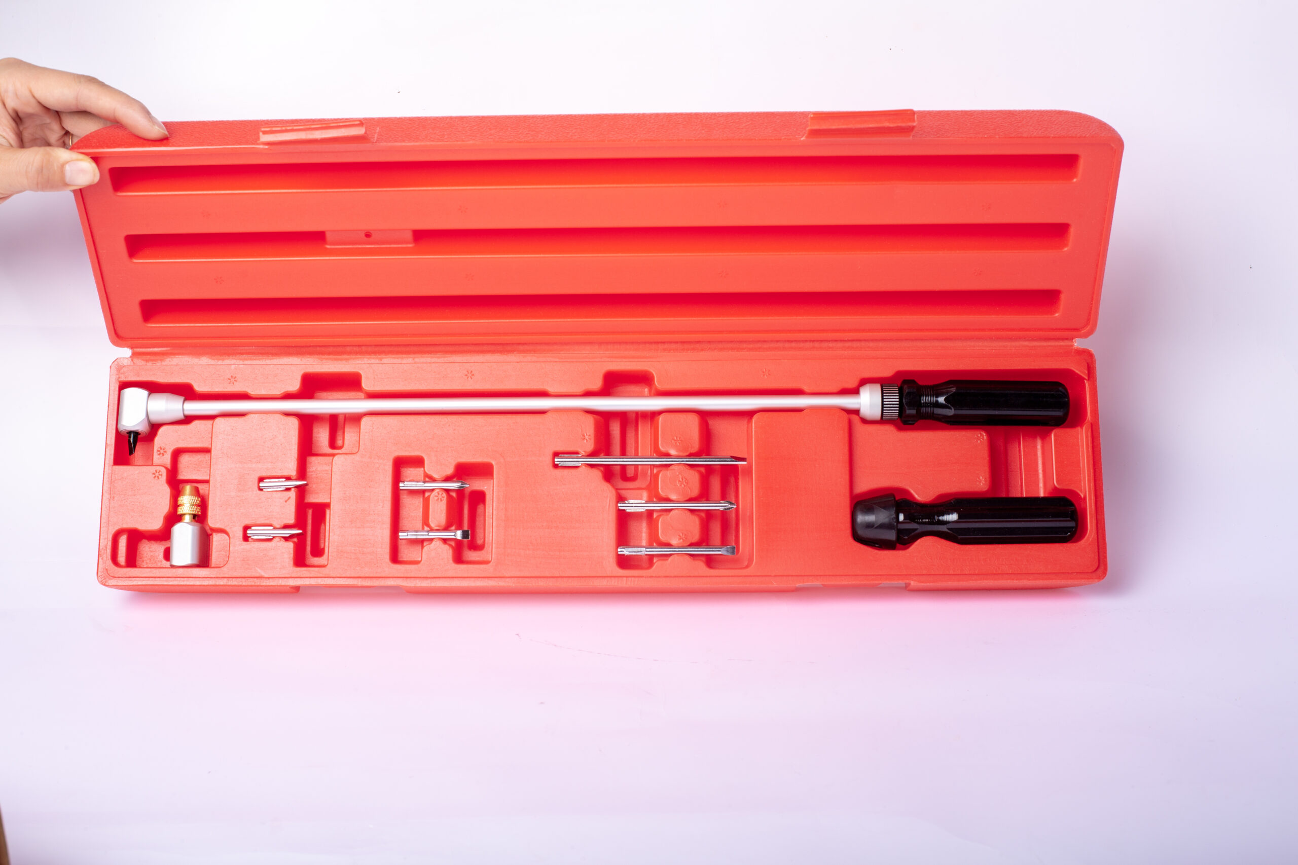 Can accurately squaring aluminum extrusion be used in space applications?